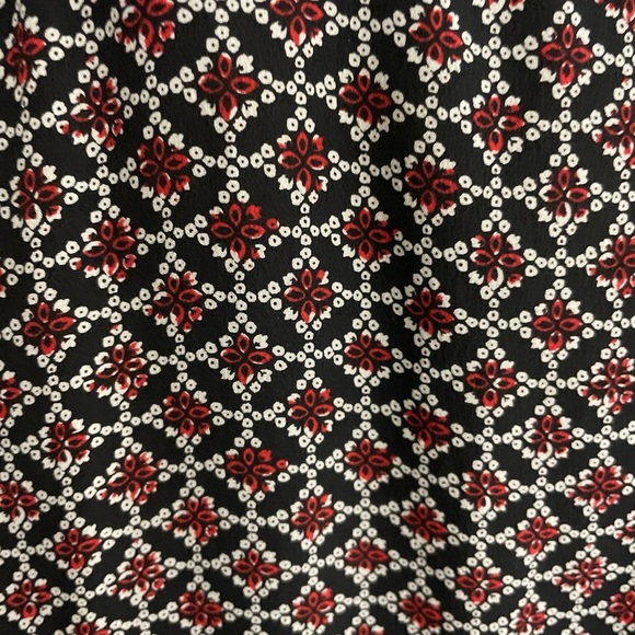 Joie Silk Blouse Top V-Neckline 3/4 Length Sleeves Floral Geometric Print Medium - Picture 6 of 10